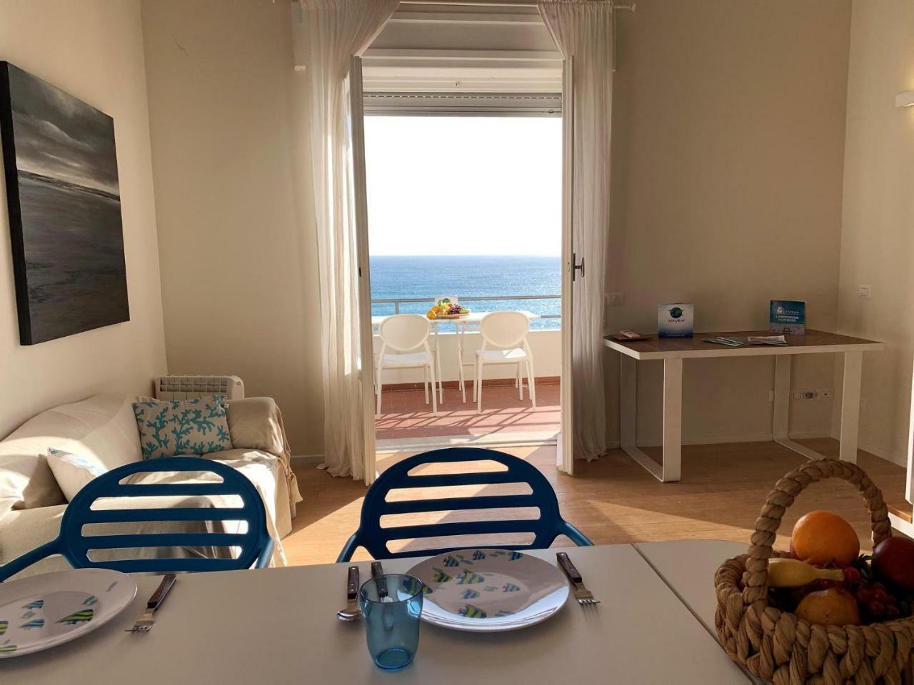 Villa Giulia By Holiday World Рекко Екстер'єр фото